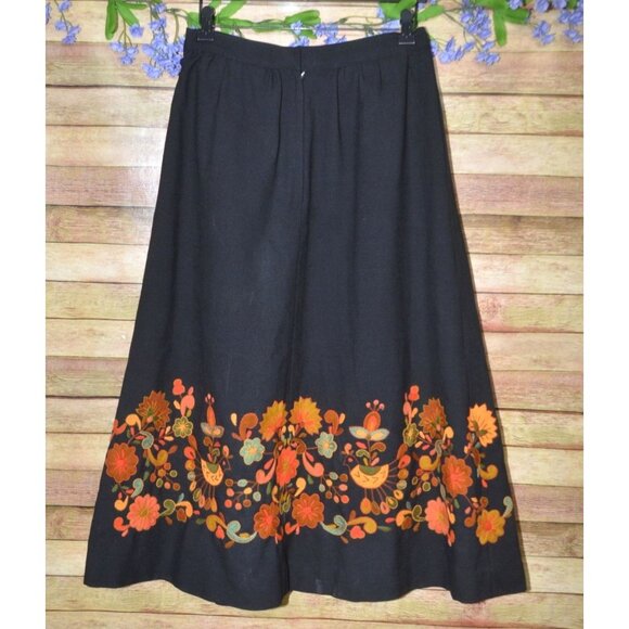 Vintage Unique Fall Handmade Ladies M Black Floral Crewel Embroidered Midi Skirt - Picture 5 of 10
